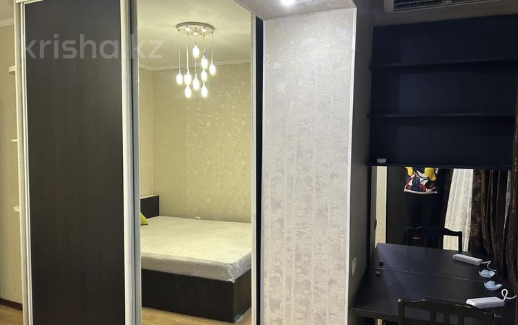 2-бөлмелі пәтер · 44 м² · 9/10 қабат, Мкр Аксай5 Б. Момышулы 25, бағасы: 250 000 ₸ в Алматы, Ауэзовский р-н — фото 3