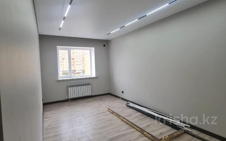 2-комнатная квартира · 62 м² · 3/5 этаж, мкр. Алтын орда, Мангилик ел за 27 млн ₸ в Актобе — фото 2