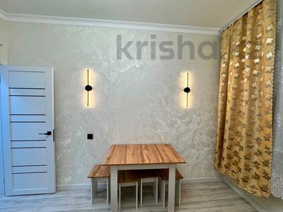 1-бөлмелі пәтер · 36 м² · 1/5 қабат, Айнабұлақ-3 ш/а., бағасы: 200 000 ₸ в Алматы, Жетысуский р-н