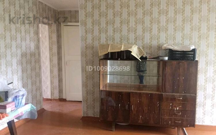 3-комнатная квартира · 54.6 м² · 4/5 этаж, Абдирова 9 за 17.5 млн ₸ в Караганде, Казыбек би р-н — фото 2