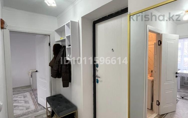 2-бөлмелі пәтер · 40 м² · 2/5 қабат, Мкр 1 50, бағасы: 180 000 ₸ в Жанатасе — фото 2