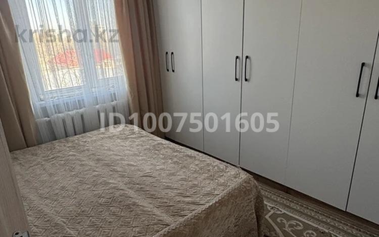 3-бөлмелі пәтер · 60 м² · 5/5 қабат, 3 мкр 8, бағасы: 18 млн ₸ в Чапаево — фото 2