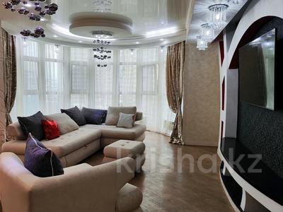 3-комнатная квартира · 131.4 м² · 10/12 этаж, Толе би 273/4 за 71 млн 〒 в Алматы, Алмалинский р-н