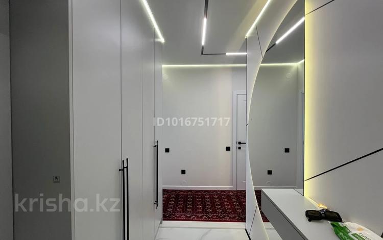 3-комнатная квартира · 65 м² · 8/9 этаж, мкр Центральный, Шайден Даулетова 2 — Атырау Жарық жаны за 480 000 ₸ — фото 2