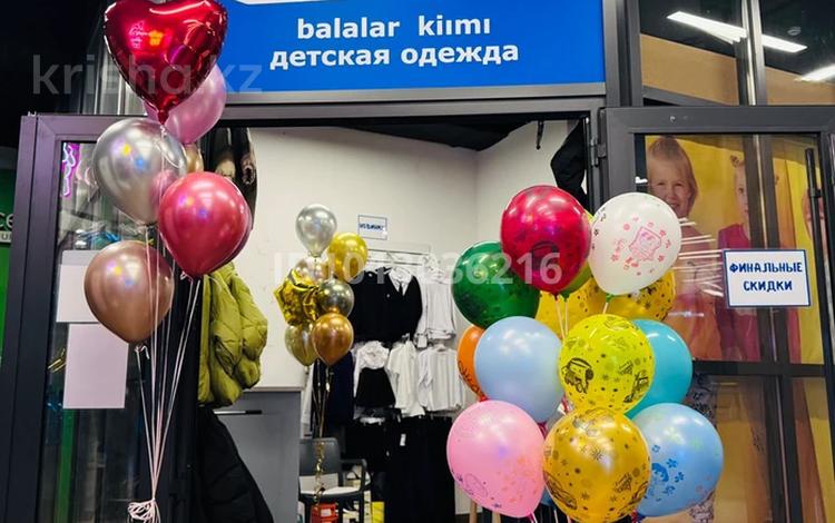 ПРОДАЁТСЯ ГОТОВЫЙ ПРИБЫЛЬНЫЙ БИЗНЕС — МАГАЗИН ДЕТСКОЙ ОДЕЖДЫ · 18 м² за 4.7 млн ₸ в Астане — фото 2