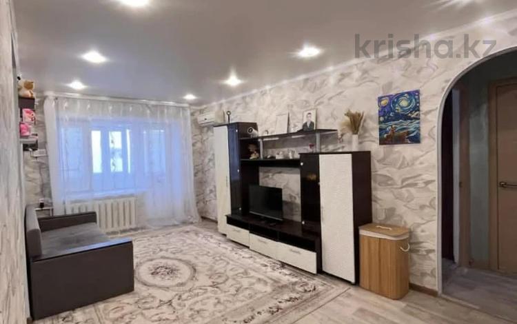 3-комнатная квартира · 63 м² · 5/5 этаж, Сундуткали Ескалиева 106 за 14.5 млн ₸ в Уральске — фото 2