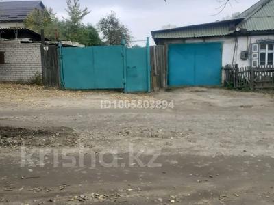 Отдельный дом · 3 комнаты · 49 м² · 4.5 сот., Пер павлова — 25 школа за 10.5 млн 〒 в Семее