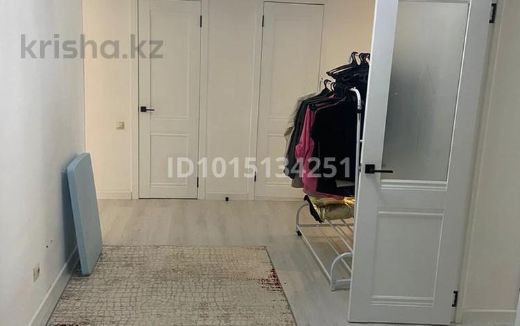 2-комнатная квартира · 100 м² · 4/10 этаж, мкр. Алтын орда 9б за 200 000 ₸ в Актобе — фото 2