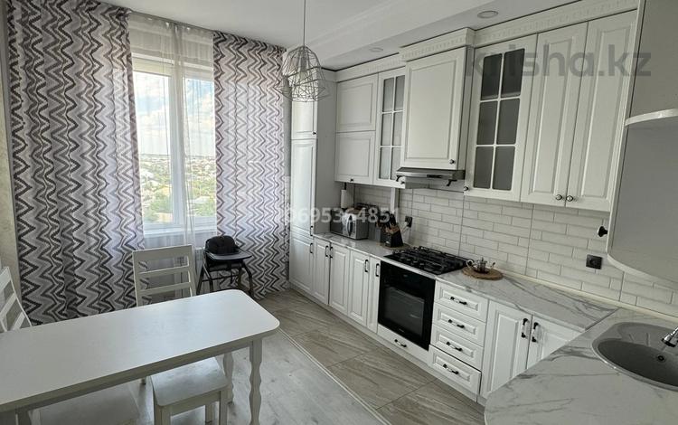 3-комнатная квартира · 83.6 м² · 9/10 этаж, Сатпаева 30А — Гидрокомплекс за 28 млн ₸ в Таразе — фото 2