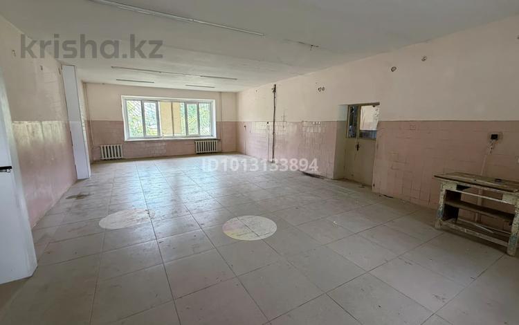 1 комната · 80 м² · 1/9 этаж, мкр. Зачаганск пгт, Жангир Хана 17 за 170 000 ₸ в Уральске — фото 2