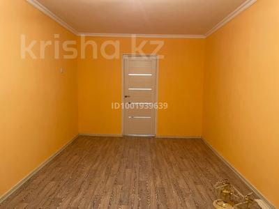 3-комнатная квартира · 64 м² · 4/5 этаж, Самал — Момышулы Шостакович за 18 млн ₸ в Таразе