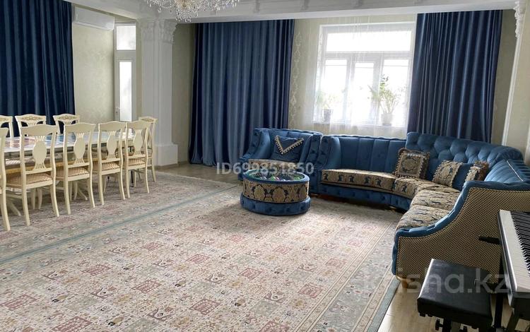 3-бөлмелі пәтер · 130 м² · 10/14 қабат, 17-й мкр, 17 мкрн 7, бағасы: 51 млн ₸ в Актау — фото 2