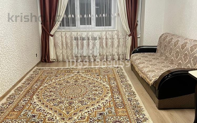 3-бөлмелі пәтер · 100 м² · 6/9 қабат, мкр 12 52, бағасы: 220 000 〒 в Актобе — фото 2