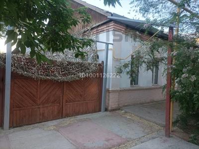 Отдельный дом · 4 комнаты · 65 м² · 10.11 сот., Паримбетрва 1 А — Клиника Жулдыз Ж/Д поликлиника за 23 млн 〒 в 