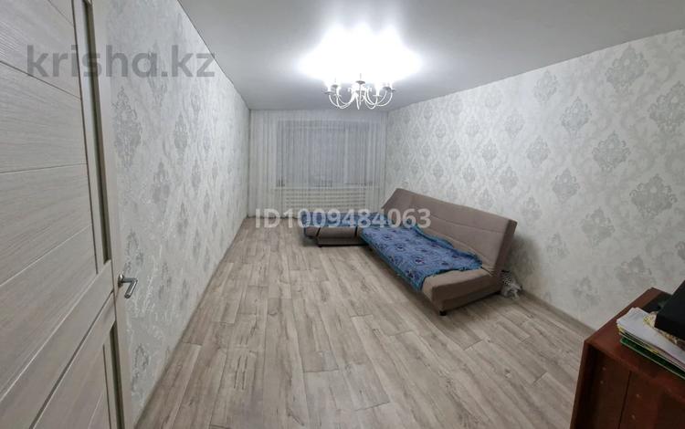 2-бөлмелі пәтер · 47 м² · 2/5 қабат, 5 мкр 7 дом, бағасы: 10.5 млн ₸ в Лисаковске — фото 2