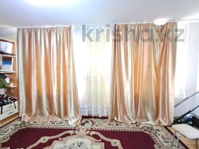 3-комнатная квартира · 57 м² · 4/5 этаж, 9 микр 54 за 13.2 млн 〒 в Таразе