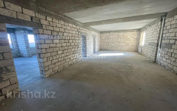 3-комнатная квартира · 145.66 м² · 7/7 этаж, 29а мкр 74 за 20 млн ₸ в Актау — фото 3