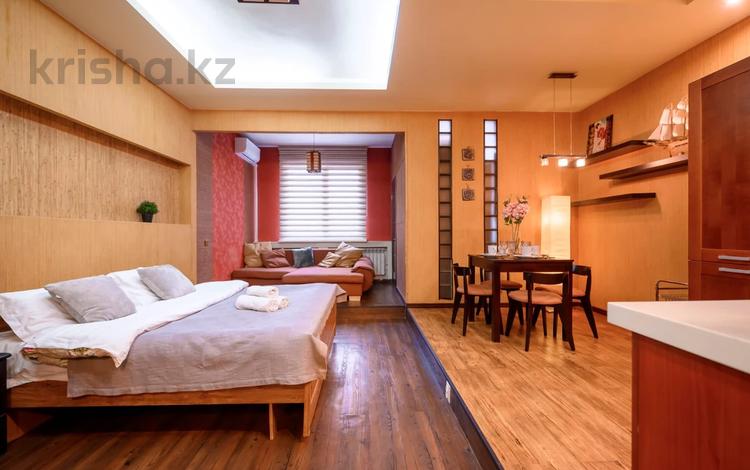 1-комнатная квартира · 50 м² · 9/20 этаж, мкр Самал-1 162 — проспект Достык за 24 000 ₸ в Алматы, Медеуский р-н — фото 15