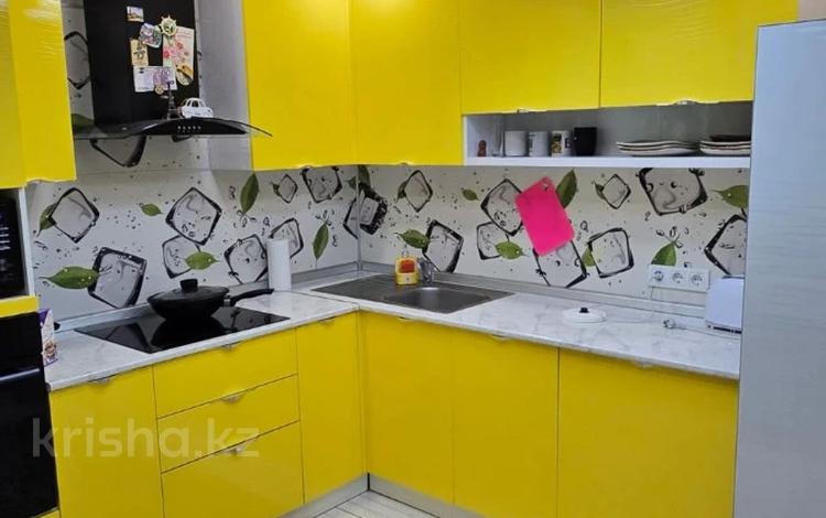4-комнатная квартира · 82.6 м² · 2/5 этаж, Абая 162 за 50 млн ₸ в Костанае — фото 2