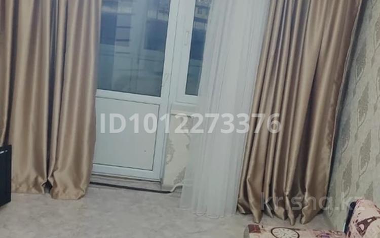 1-бөлмелі пәтер · 40 м² · 3/10 қабат, ул. Увалиева 8/1, бағасы: 21.3 млн ₸ в Усть-Каменогорске, Ульбинский — фото 2