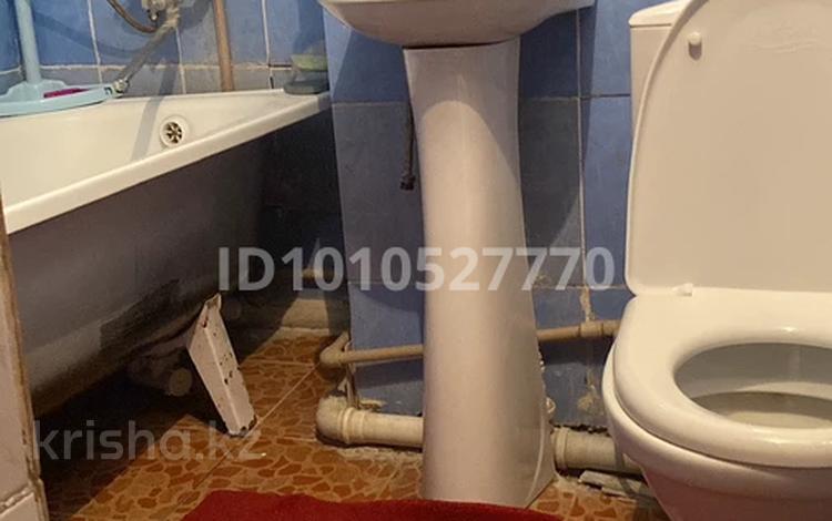 1-комнатная квартира · 35.1 м² · 4/4 этаж, мкр Каратау, Қаратау ш/а. 39 — Торговый центр за 80 000 ₸ в Таразе — фото 2