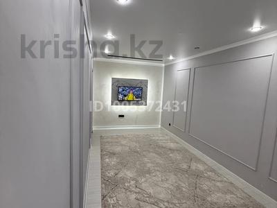 2-комнатная квартира · 60 м² · 4/5 этаж, мкр. Зачаганск пгт, мкр. Зачаганск пгт. 25 Чапаевски девизия 4/2 — Саратовская за 25 млн ₸ в Уральске