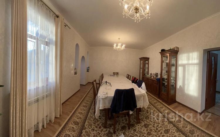 Отдельный дом • 5 комнат • 360 м² • 12 сот., Жузбаева 1 за 85 млн 〒 в Таразе — фото 5