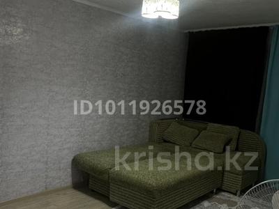1-комнатная квартира · 40 м² · 1/5 этаж, ул. Юность 71 за 140 000 〒 в Семее, Красный Кордон