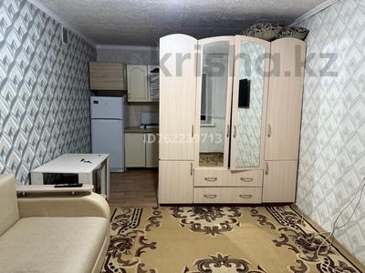 Бөлмелер в Акмолинской обл.: 1 бөлме · 20 м², Саина 30а, бағасы: 60 000 〒 1 бөлме · 20 м², Саина 30а, бағасы: 60 000 〒 в Кокшетау