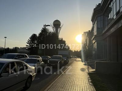 Свободное назначение, офисы, магазины и бутики, салоны красоты, фитнес и спорт, медцентры и аптеки, образование, конференц-залы, кабинеты и рабочие места, студии · 210 м² за 2 млн ₸ в Астане, Есильский р-н