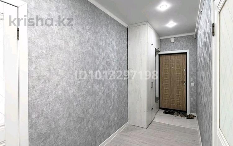 2-бөлмелі пәтер · 61 м² · 3/3 қабат, мкр Уркер, Үкілі Ыбырай 4 — Үкілі Ыбырай дом 4, бағасы: 22.9 млн ₸ в Астане, Нура р-н — фото 2