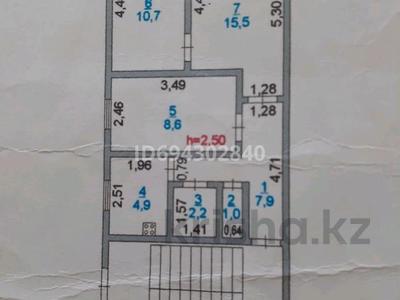 3-комнатная квартира, 70 м², 1/5 этаж, Маханбет утемысов 1 мкр 32 дом за 6.5 млн 〒 в Кульсары
