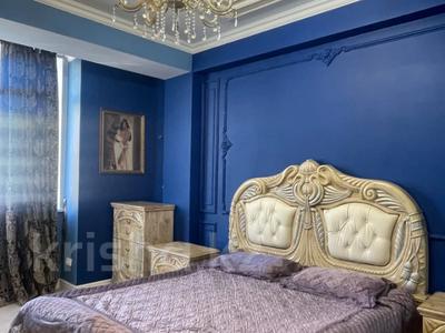 4-бөлмелі пәтер · 165 м² · 2/12 қабат, мкр 11, Локомотивная 7, бағасы: 40 000 〒 в Актобе