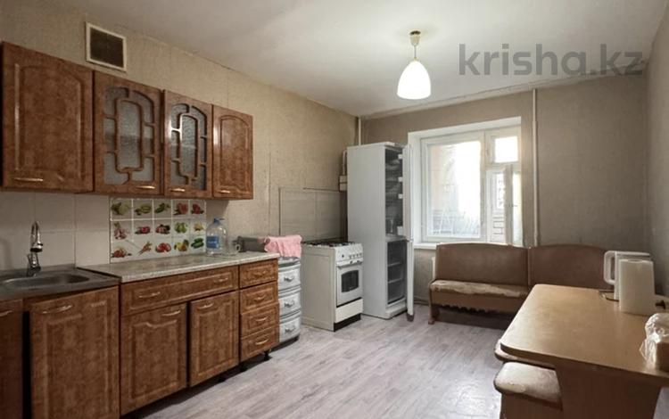 3-комнатная квартира · 77.4 м² · 4/10 этаж, ГОР.ГАИ, МИХОВОЙ, ГАГАРИНА 2/8 за 25.5 млн ₸ в Уральске — фото 3