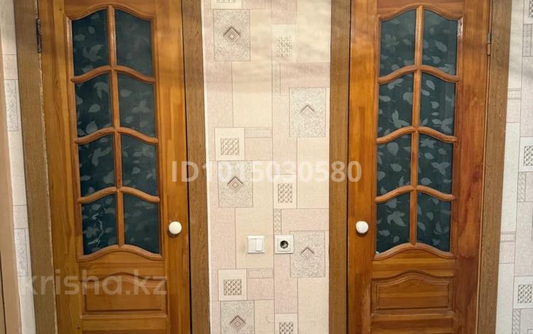 3-бөлмелі пәтер · 59 м² · 2/5 қабат, Рыскулбекова 8/1 — 7 поликлиника, бағасы: 26 млн ₸ в Астане, Алматы р-н — фото 2