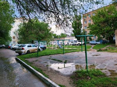 1-бөлмелі пәтер · 30 м² · 5/5 қабат, 2 ш/а. 72/1 — Возле первой школы и Университета Байшева, бағасы: 7 млн ₸ в Актобе, мкр 8