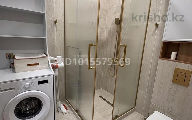 2-бөлмелі пәтер · 54 м² · 11/16 қабат, Тараз ш/а, Рыскулова 33/2, бағасы: 25 000 ₸ в Шымкенте, Аль-Фарабийский р-н — фото 2