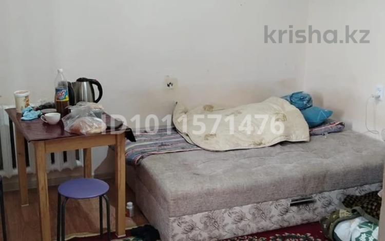 1-комнатная квартира · 20 м² · 2/5 этаж, Ақ Отау 24/1 — Дәл 8-ші мектеп қасы! за 5.5 млн 〒 в Уральске, мкр Школьник — фото 2