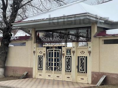 Жеке үй · 7 бөлме · 270 м² · 8 жүзд., Туркестанская, бағасы: 75 млн ₸ в Сарыагаш