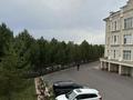 4-комнатная квартира · 136 м² · 2/4 этаж, Макпал — Кайсенова угол Кекилбаева за 950 000 ₸ в Астане, Есильский р-н — фото 2