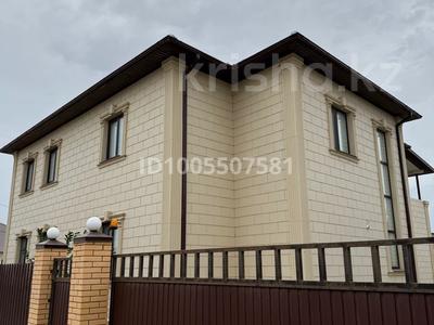 Отдельный дом · 6 комнат · 300 м² · 10 сот., мкр Кокарна, Мелиоратор 49 за 60 млн 〒 в Атырау
