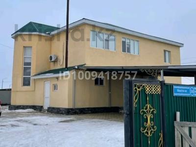 Жеке үй · 8 бөлме · 250 м² · 10 жүзд., Мангилик ел 200 — Садика балдырган, бағасы: 40 млн ₸ в 