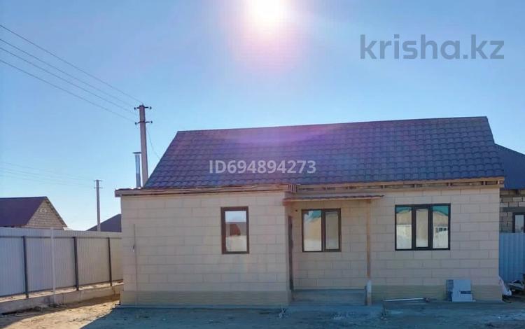 Часть дома · 2 комнаты · 60 м² · 8 сот., пгт Балыкши, Сибат Ташпанов 56 за 15.5 млн 〒 в Атырау — фото 2