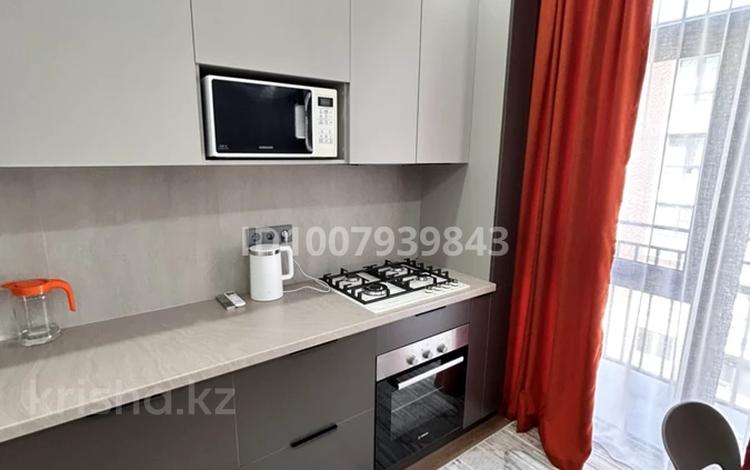 2-бөлмелі пәтер · 57 м² · 5/6 қабат, мкр Нуркент, бағасы: 46 млн ₸ в Алматы, Алатауский р-н — фото 4