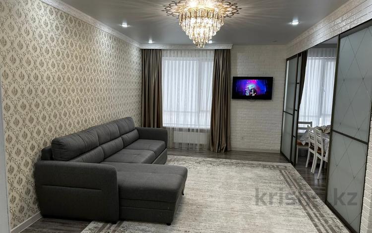 4-комнатная квартира · 120 м² · 2/9 этаж, Орынбор 12 за 500 000 ₸ в Астане, Есильский р-н — фото 11