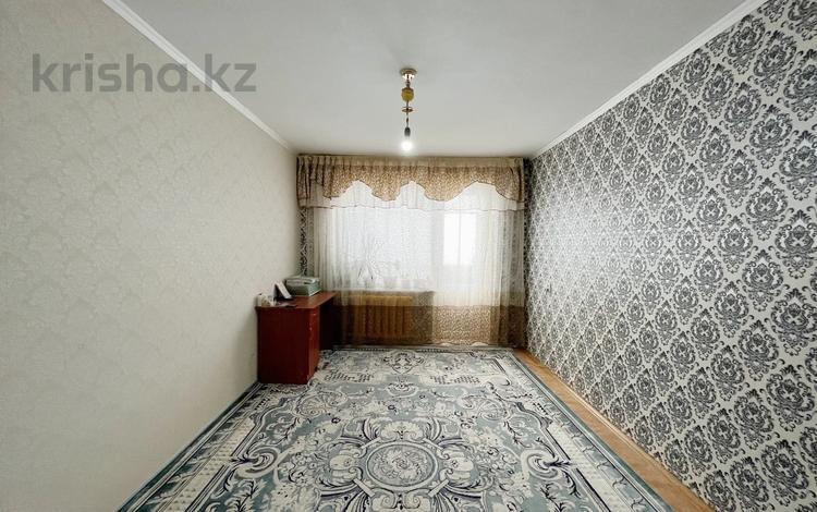 1-комнатная квартира, 34 м², 7/9 этаж, 8 микрорайон за 7 млн 〒 в Темиртау — фото 2