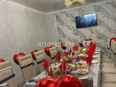 Дом · 3 комнаты · 150 м², мкр 5 2 за 35 000 〒 в Актобе