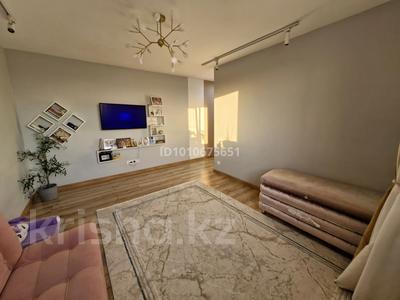 3-бөлмелі пәтер · 59 м² · 10/10 қабат, Абая 26 — Находится между военкоматом и Драматическим театром., бағасы: 30 млн ₸ в Атырау