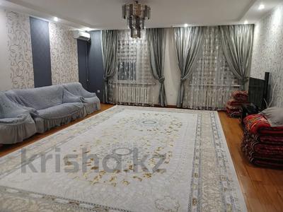 2-комнатная квартира · 121 м² · 2/9 этаж, Рашидова 26 за 250 000 〒 в Шымкенте, Аль-Фарабийский р-н