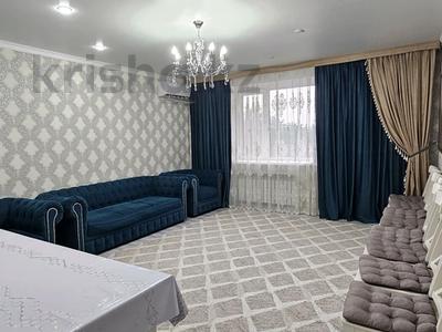 Продажа квартир в Западно-Казахстанской обл.: 3-комнатная квартира · 100.8 м² · 4/5 этаж, мкр Кунаева за 39 млн 〒 3-комнатная квартира · 100.8 м² · 4/5 этаж, мкр Кунаева за 39 млн 〒 в Уральске